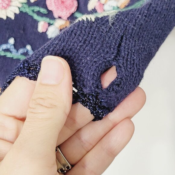 Carol Rose Vintage Navy Blue Knit Cardigan Floral Embroidery Grandma Cottagecore - Picture 7 of 12